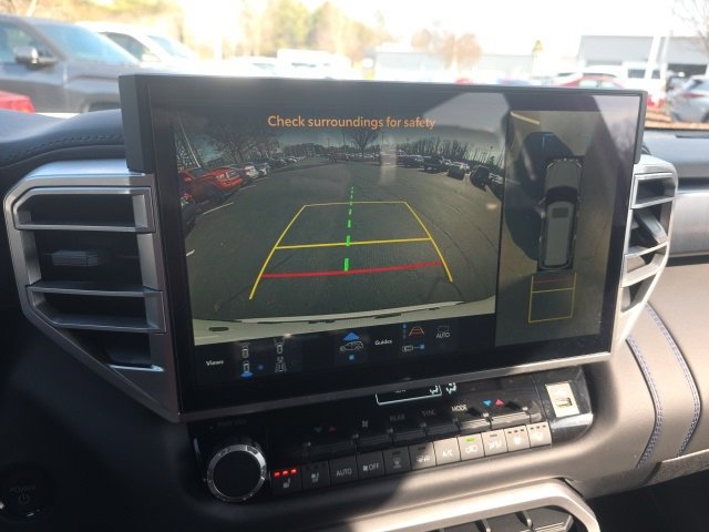 Used 2025 Toyota Sequoia Platinum image 12