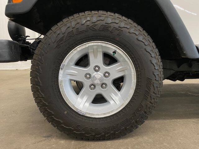 Used 2005 Jeep Wrangler Sport AWD/4WD image 21