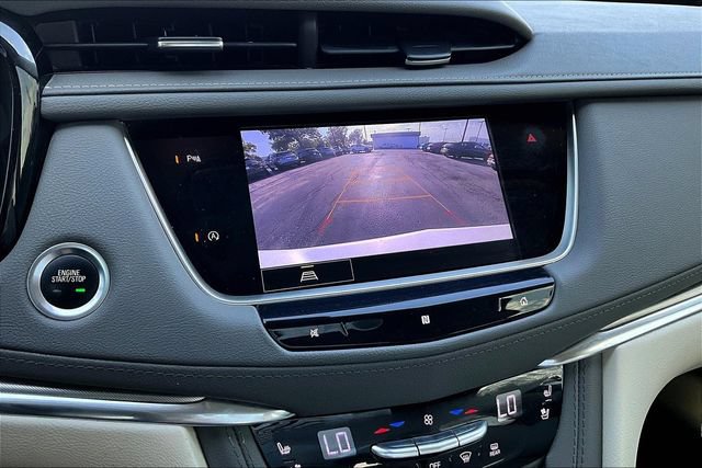 Used 2021 Cadillac XT5 Premium Luxury AWD/4WD image 14