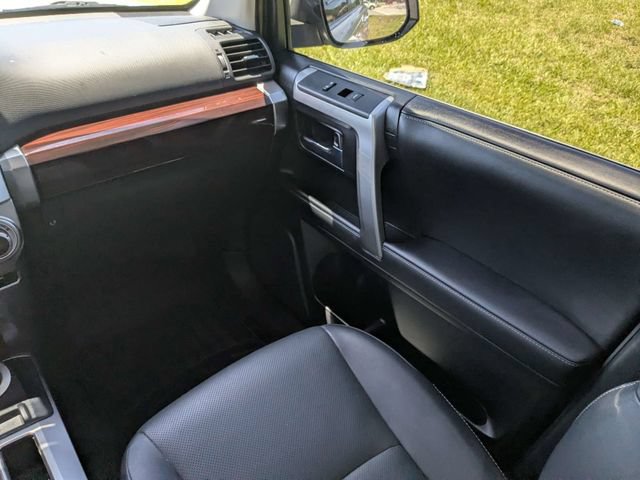Used 2022 Toyota 4Runner Limited AWD/4WD image 17