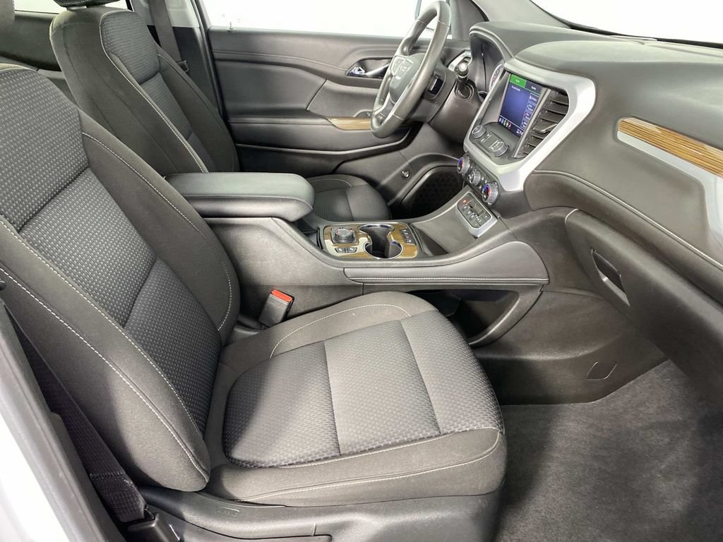 Used 2023 GMC Acadia SLE w/ Driver Convenience Package AWD/4WD image 12