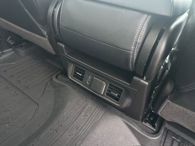 Used 2024 GMC Sierra 1500 Elevation w/ LPO, Elevation Black Package image 12