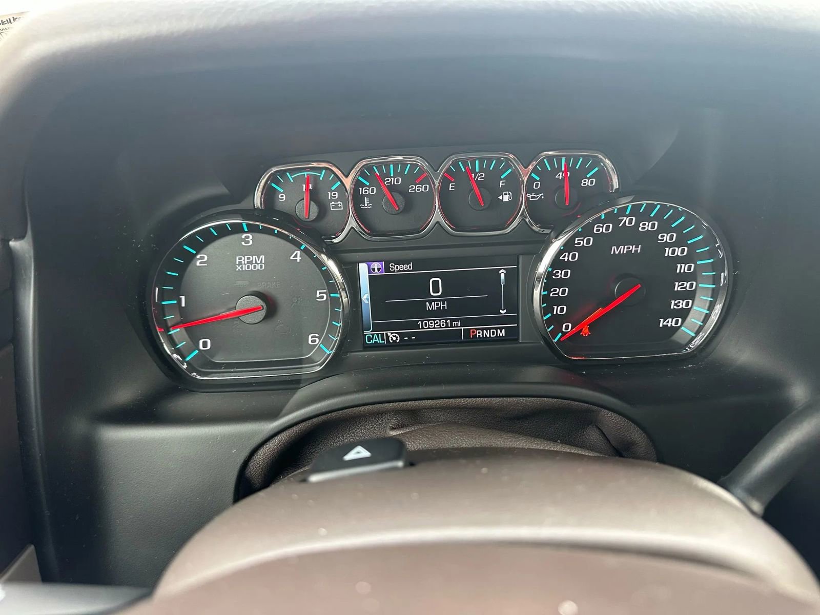 Used 2016 Chevrolet Suburban LT w/ Luxury Package image 27