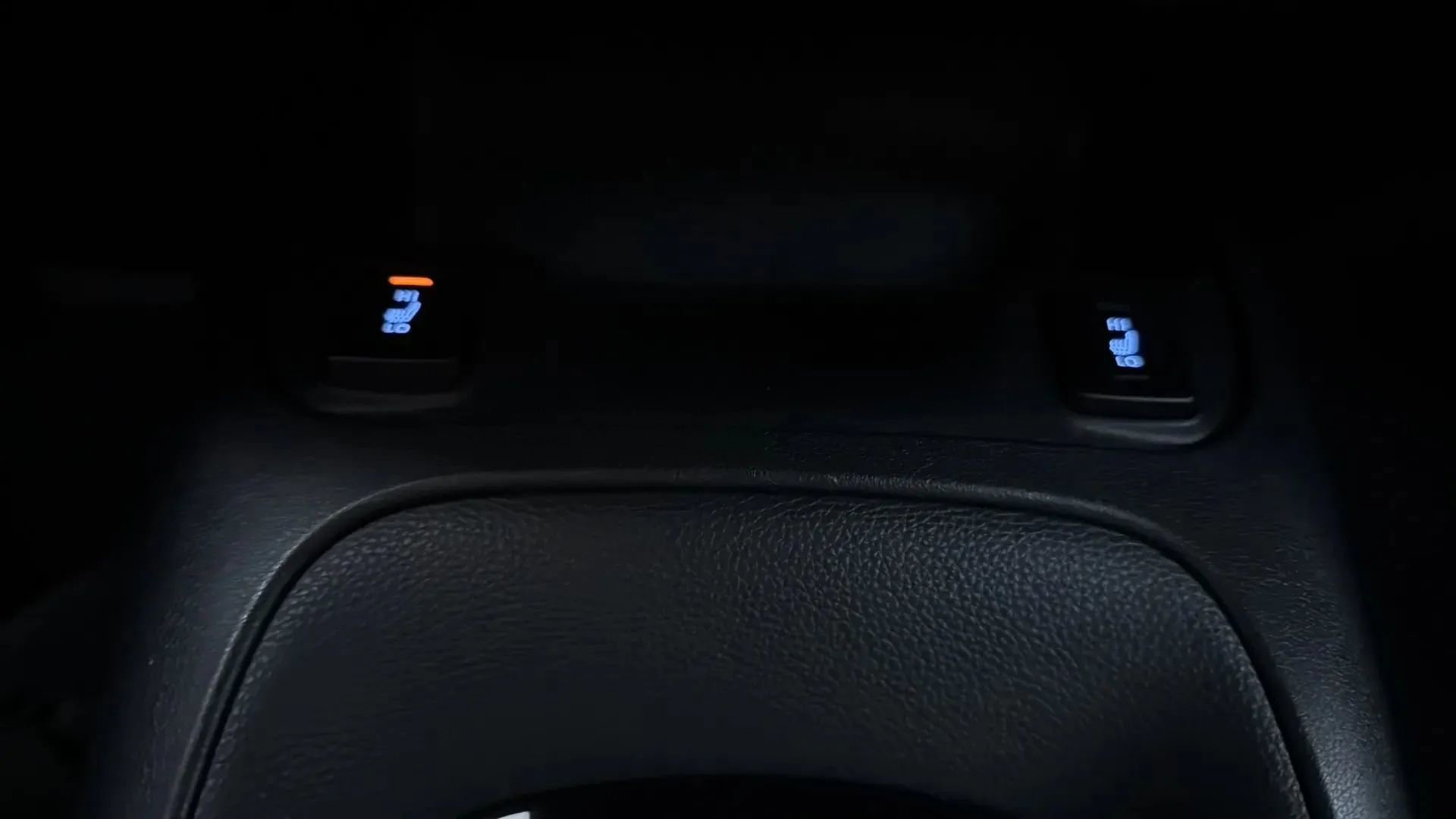 Used 2021 Toyota Corolla XSE image 19