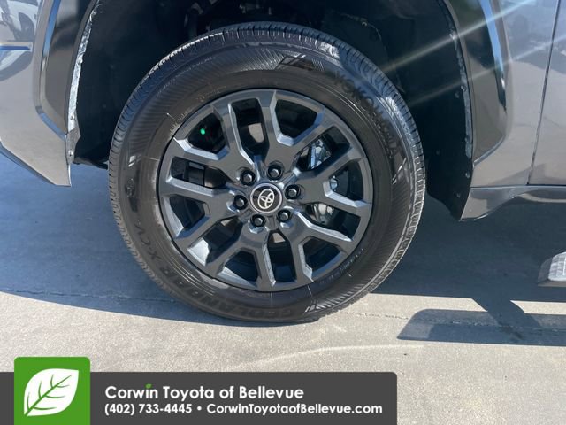 Used 2025 Toyota Tundra Platinum AWD/4WD image 26
