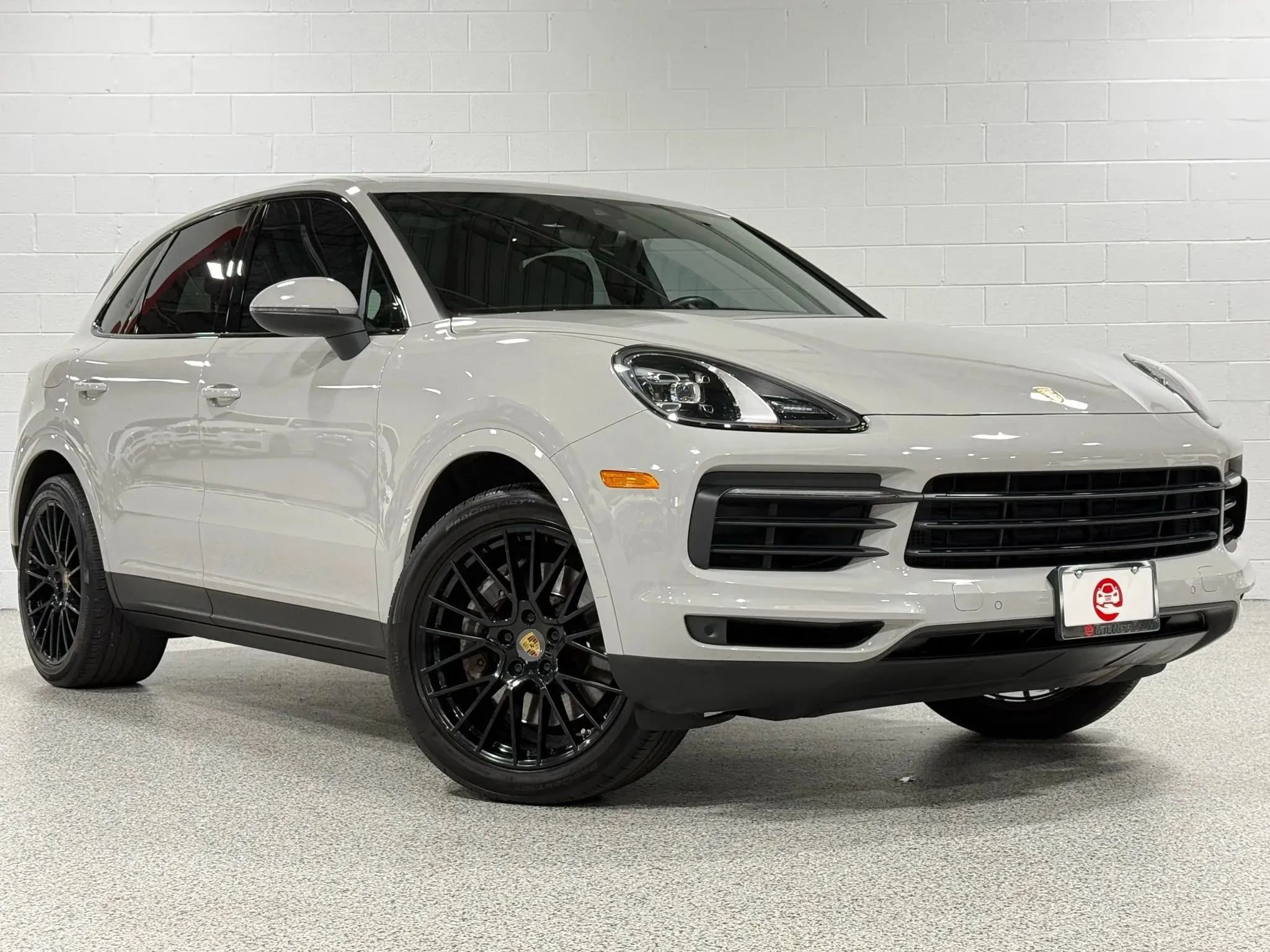 Used 2021 Porsche Cayenne image 4