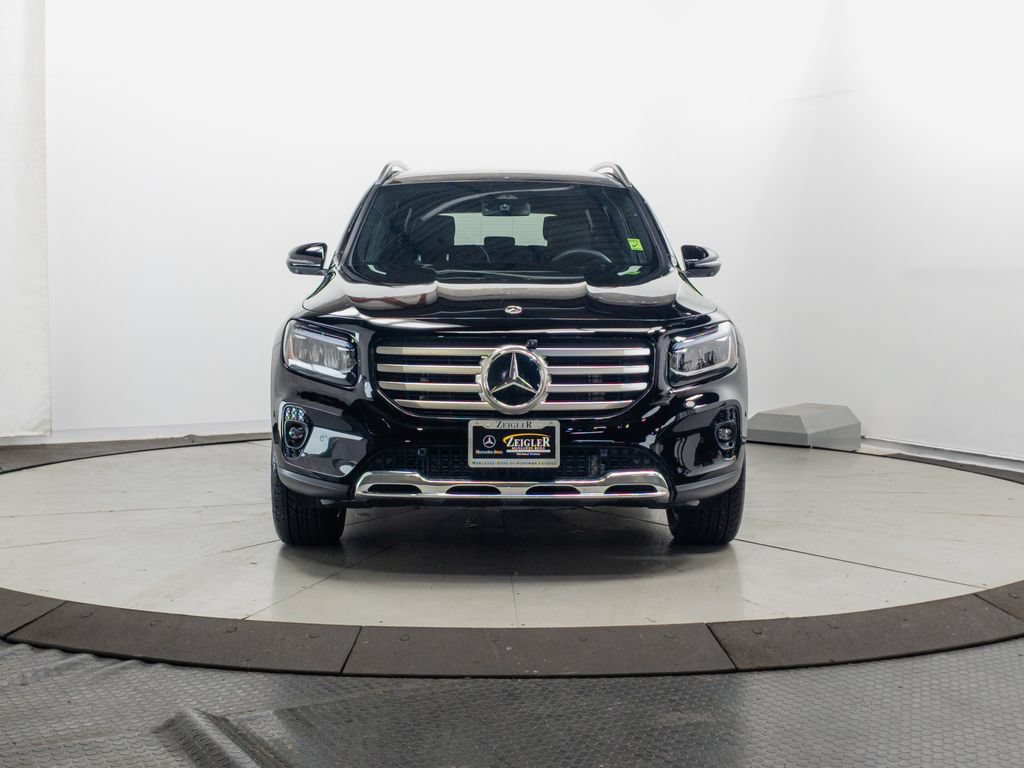 Certified 2026 Mercedes-Benz GLB 250 4MATIC image 2