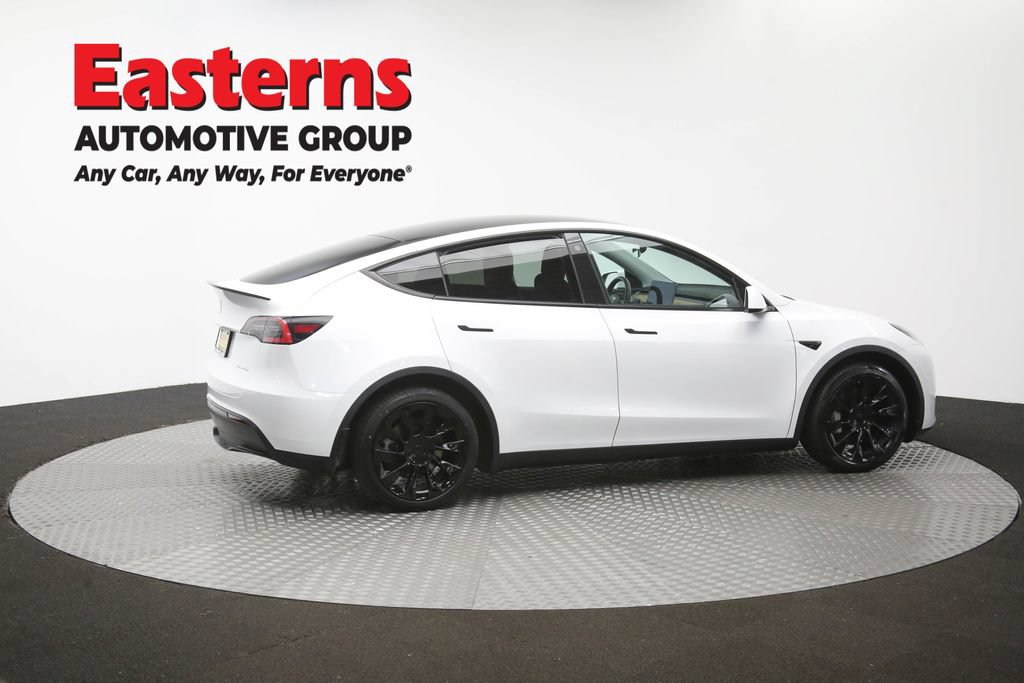 Used 2021 Tesla Model Y Long Range AWD/4WD image 41
