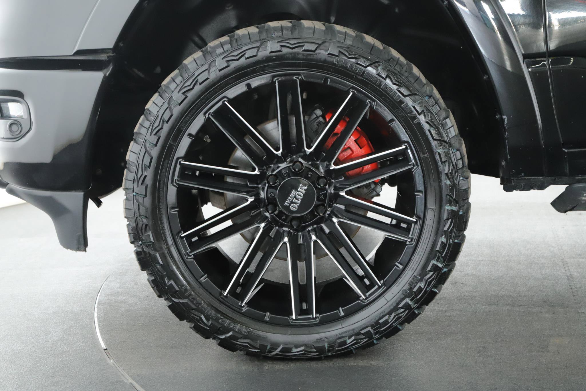 Used 2020 RAM 1500 Laramie AWD/4WD image 23