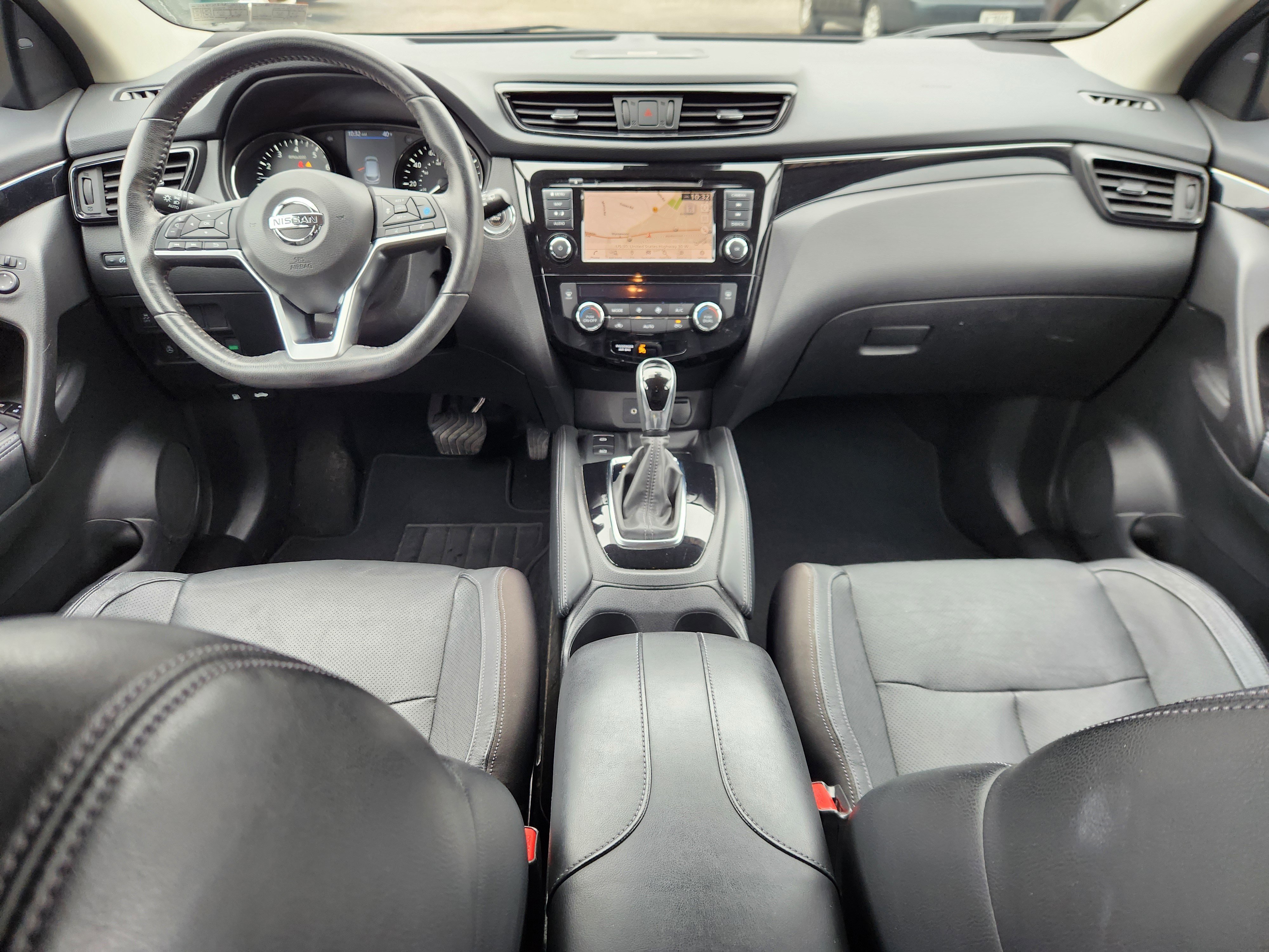 Used 2019 Nissan Rogue Sport SL image 8