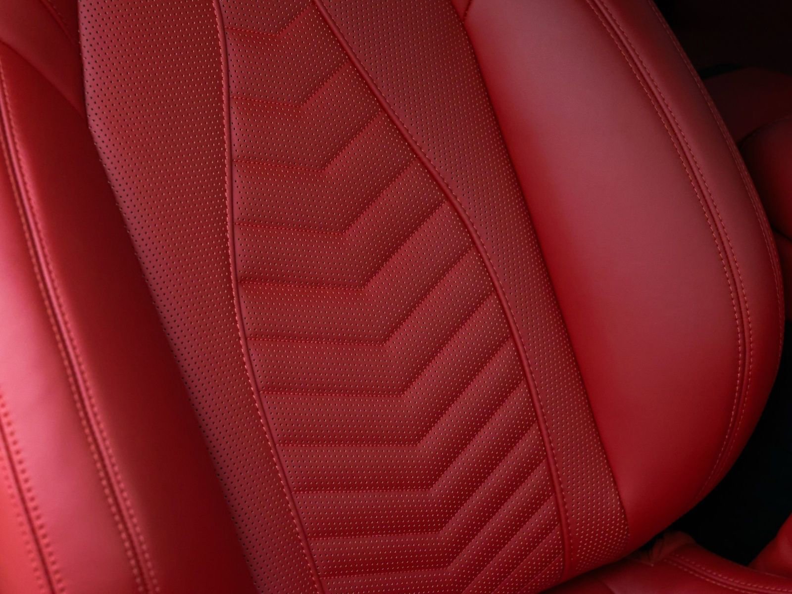 Used 2024 Maserati GranTurismo Trofeo AWD/4WD image 18