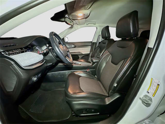 Used 2022 Jeep Compass Latitude w/ Convenience Group image 13