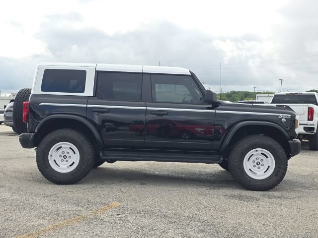 Used 2025 Ford Bronco Heritage Edition AWD/4WD image 6