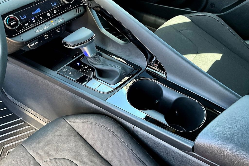 New 2025 Hyundai Elantra SEL image 29