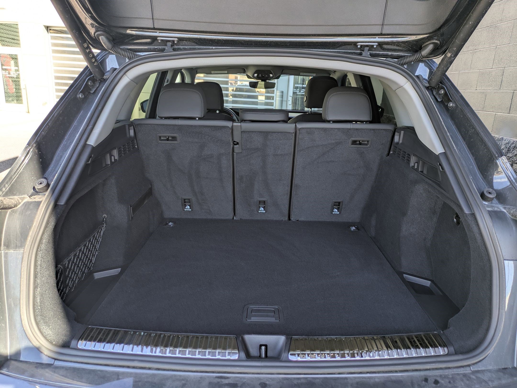 Certified 2025 Audi Q5 Premium w/ Convenience Package image 26