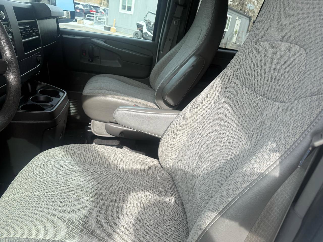 Used 2014 Chevrolet Express 1500 LT w/ LT Preferred Equipment Group image 9