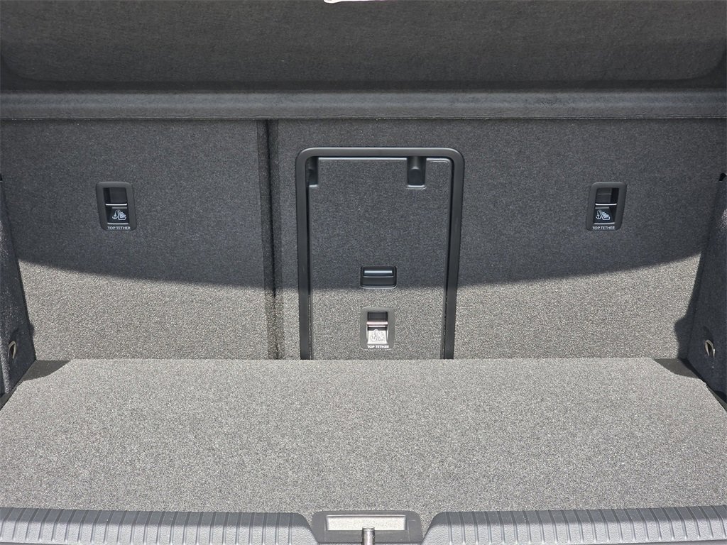 New 2025 Volkswagen GTI SE image 22