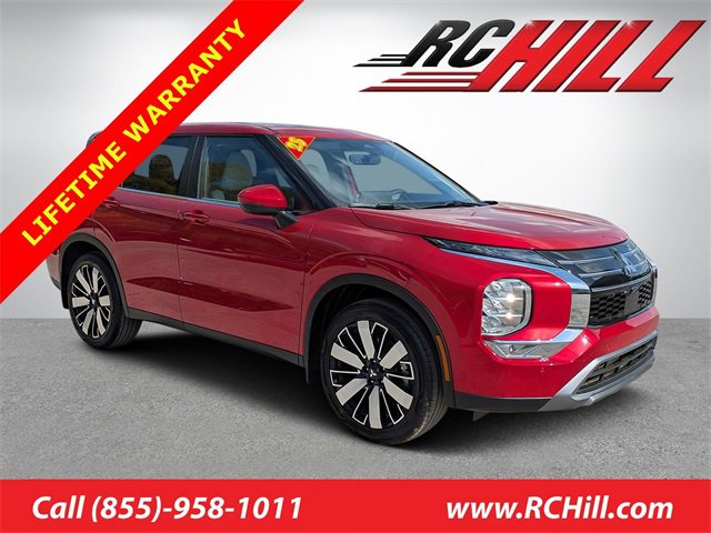 New 2025 Mitsubishi Outlander SE
