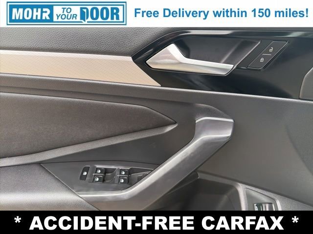 Used 2019 Volkswagen Jetta R-Line w/ R-Line Cold Weather Package image 11