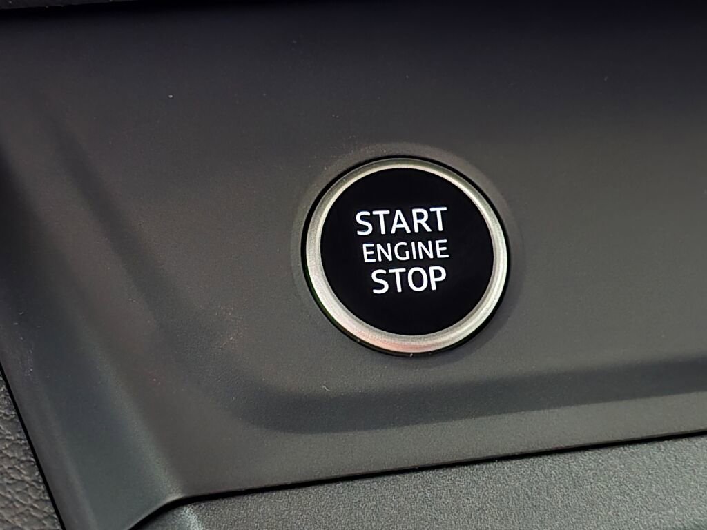 New 2025 Audi Q3 2.0T Premium image 29