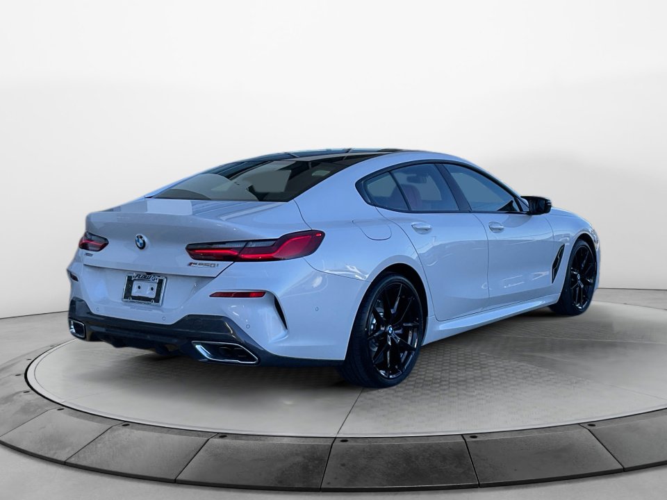 New 2026 BMW M850i xDrive w/ Driving Assistance Package image 7
