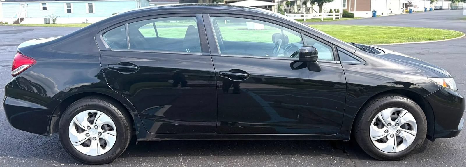 Used 2015 Honda Civic LX image 2