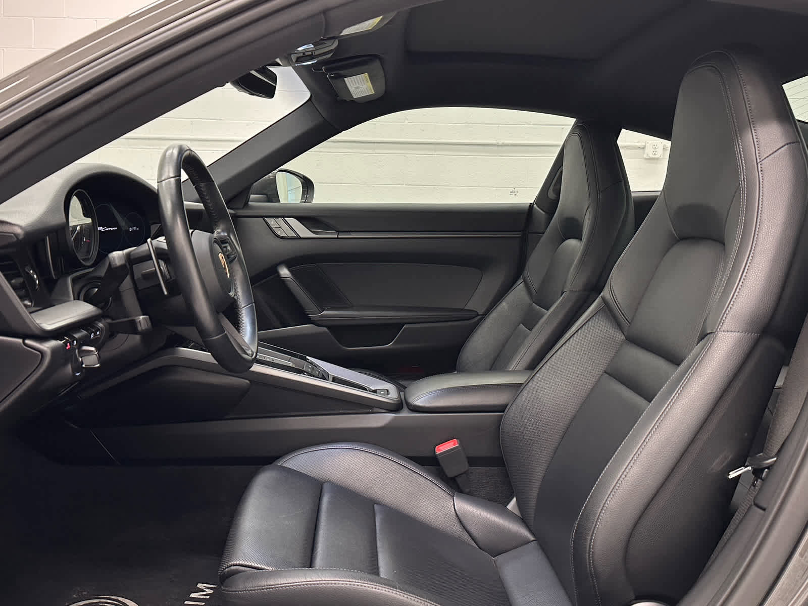 Used 2020 Porsche 911 Carrera image 11