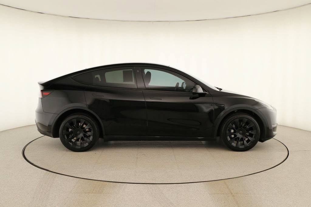 Used 2023 Tesla Model Y Long Range AWD/4WD image 8