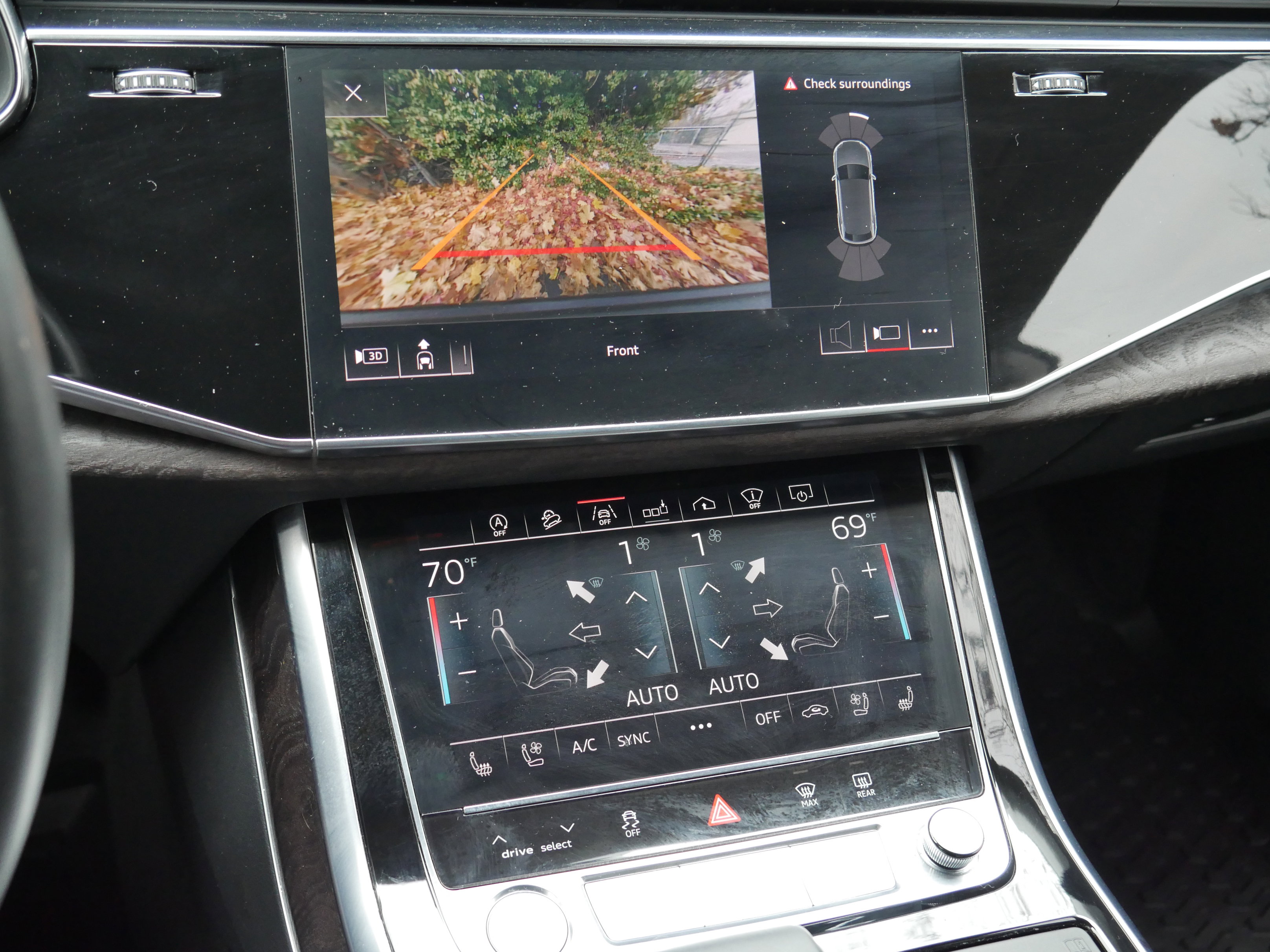 Used 2019 Audi Q8 Prestige image 10