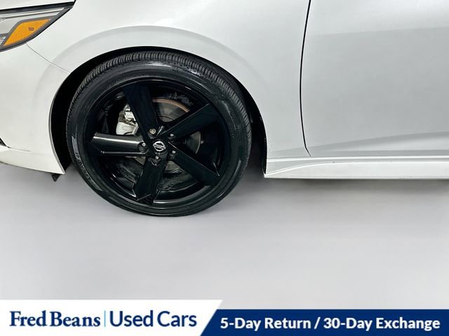 Used 2023 Nissan Sentra SR w/ Midnight Edition Package FWD image 29