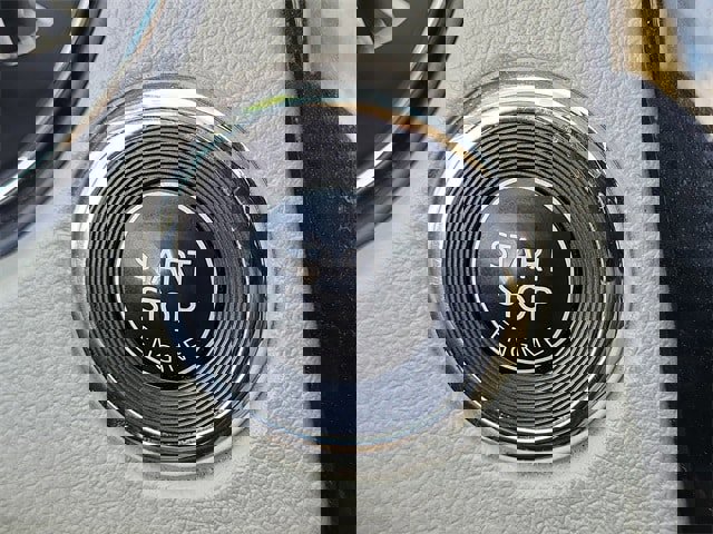 Used 2021 Nissan Rogue Sport SL w/ Premium Package image 20