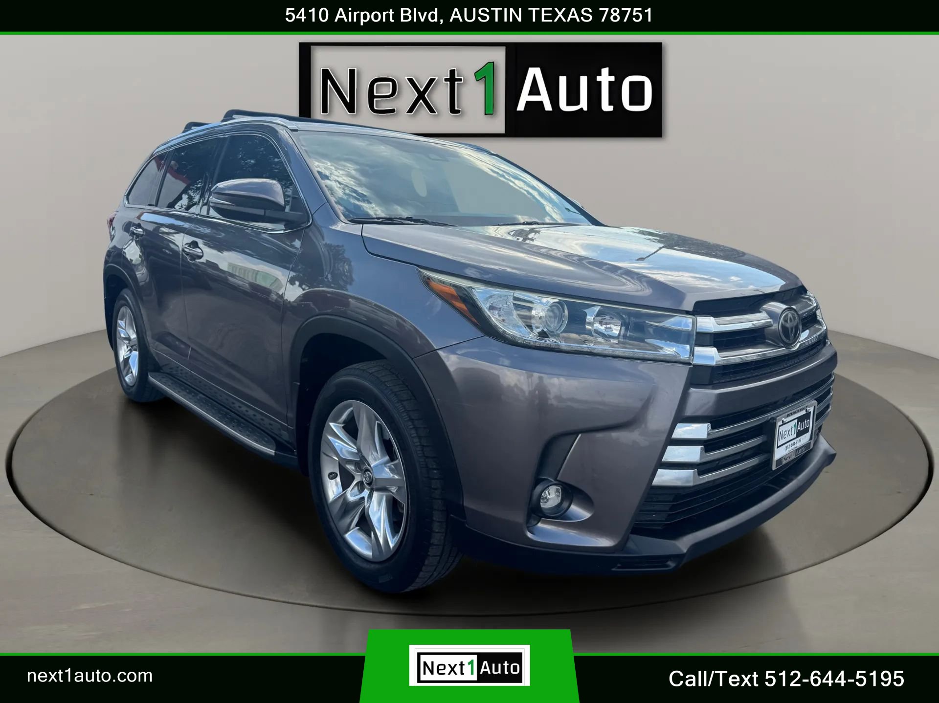 Used 2019 Toyota Highlander Limited FWD image 3