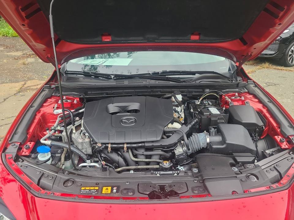 Used 2023 MAZDA MAZDA3 s FWD image 16
