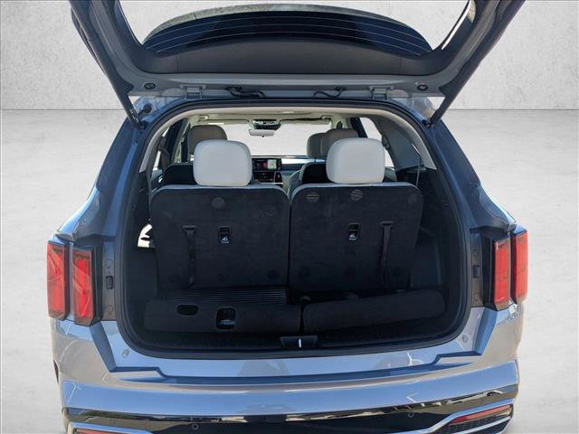Used 2022 Kia Sorento SX image 7