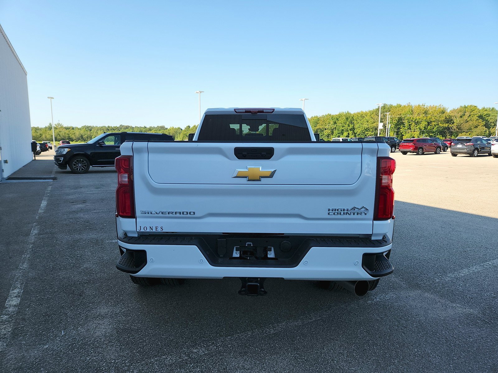 New 2026 Chevrolet Silverado 3500 High Country w/ High Country Premium Package AWD/4WD image 8