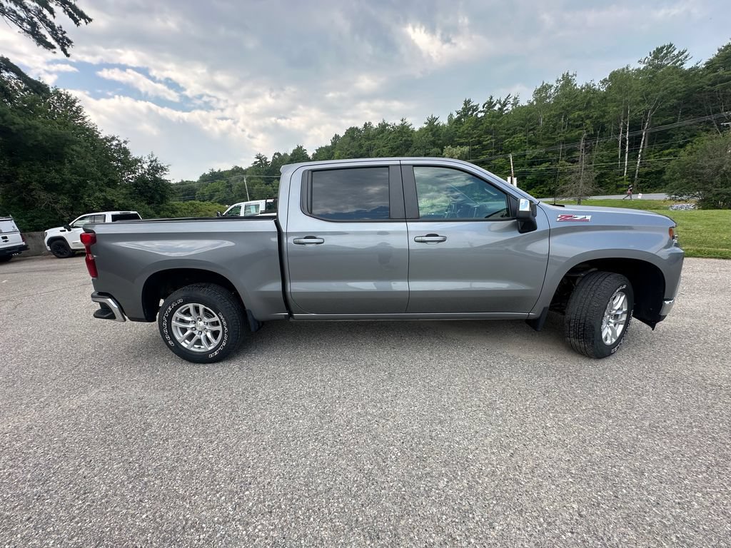 Used 2021 Chevrolet Silverado 1500 LT w/ Z71 Off-Road Package AWD/4WD image 6