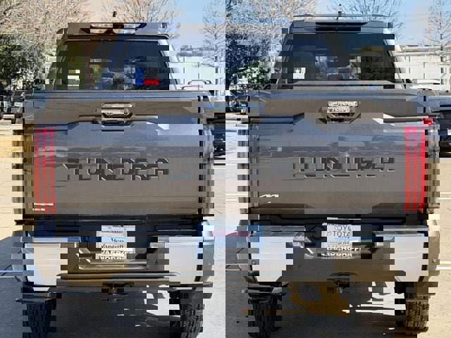Used 2025 Toyota Tundra Limited image 5