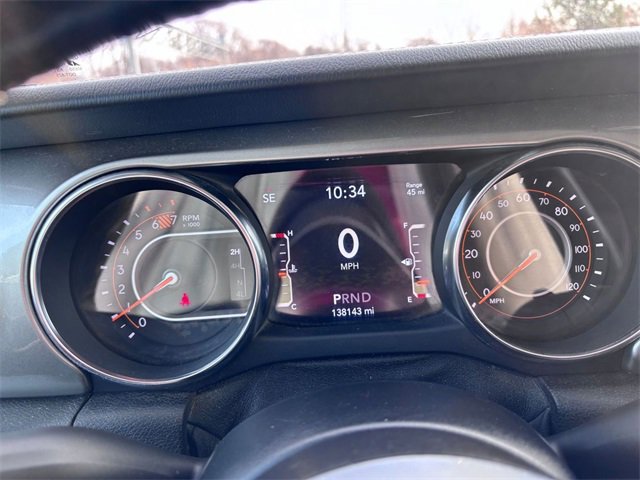 Used 2019 Jeep Wrangler Unlimited Sahara image 15