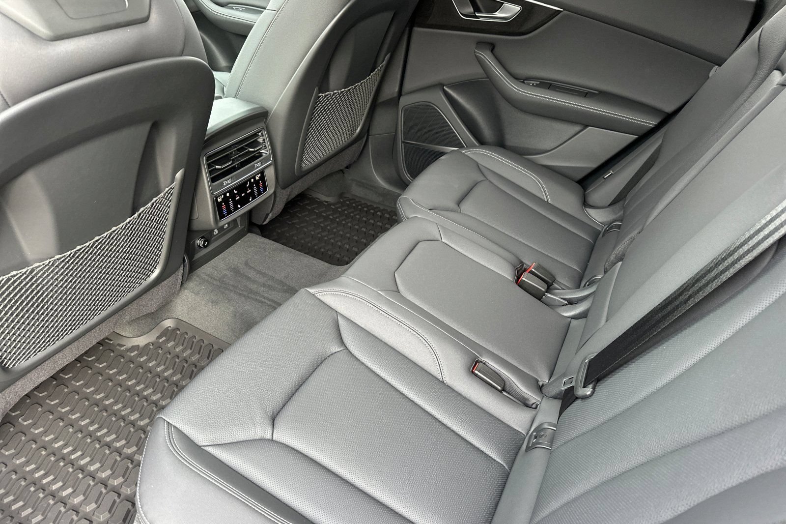 New 2026 Audi Q8 Premium Plus AWD/4WD image 11