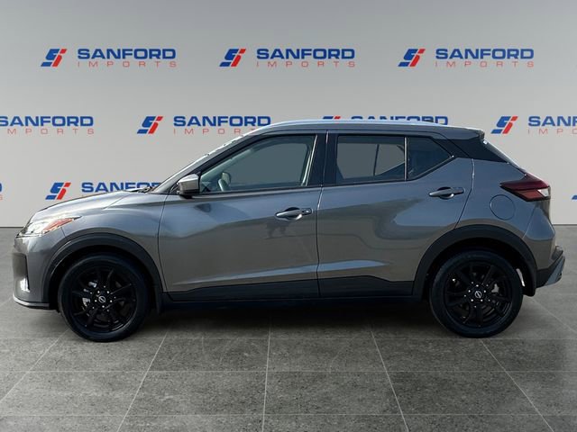 Used 2023 Nissan Kicks SV FWD image 2