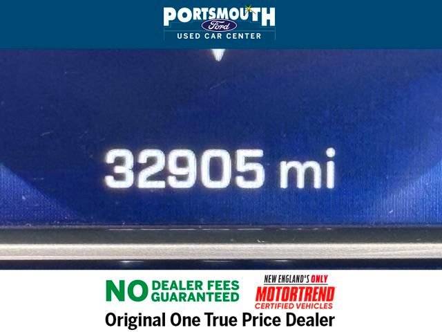 Used 2024 Chevrolet Silverado 1500 High Country w/ Technology Package image 17