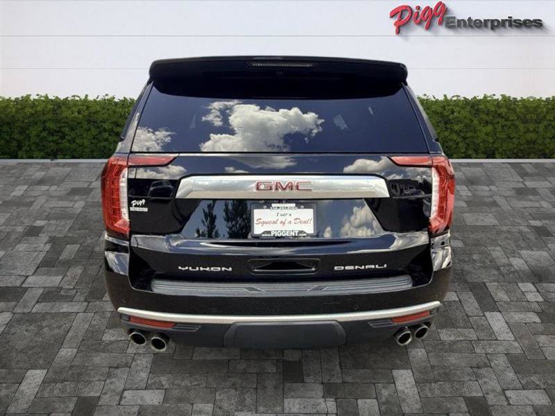 Used 2021 GMC Yukon Denali RWD image 12