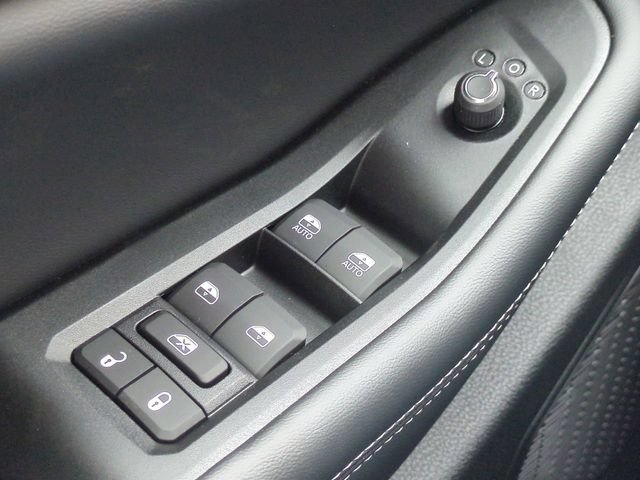 New 2026 Jeep Grand Cherokee L Limited AWD/4WD image 25