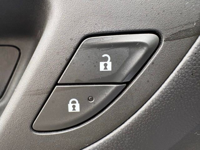 Certified 2023 Chevrolet Equinox LT w/ Driver Convenience Package image 16