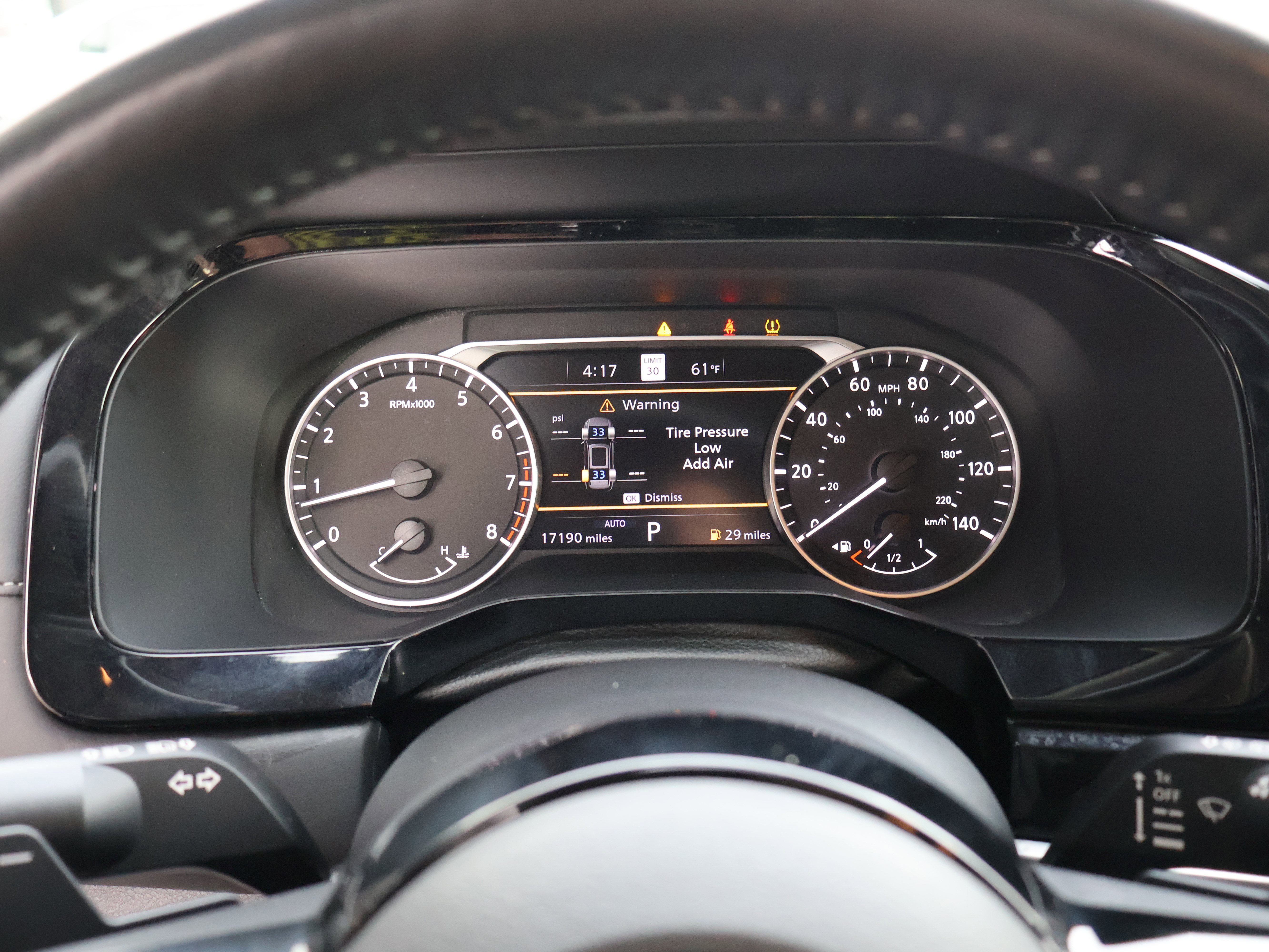 Used 2024 Nissan Pathfinder SL image 34