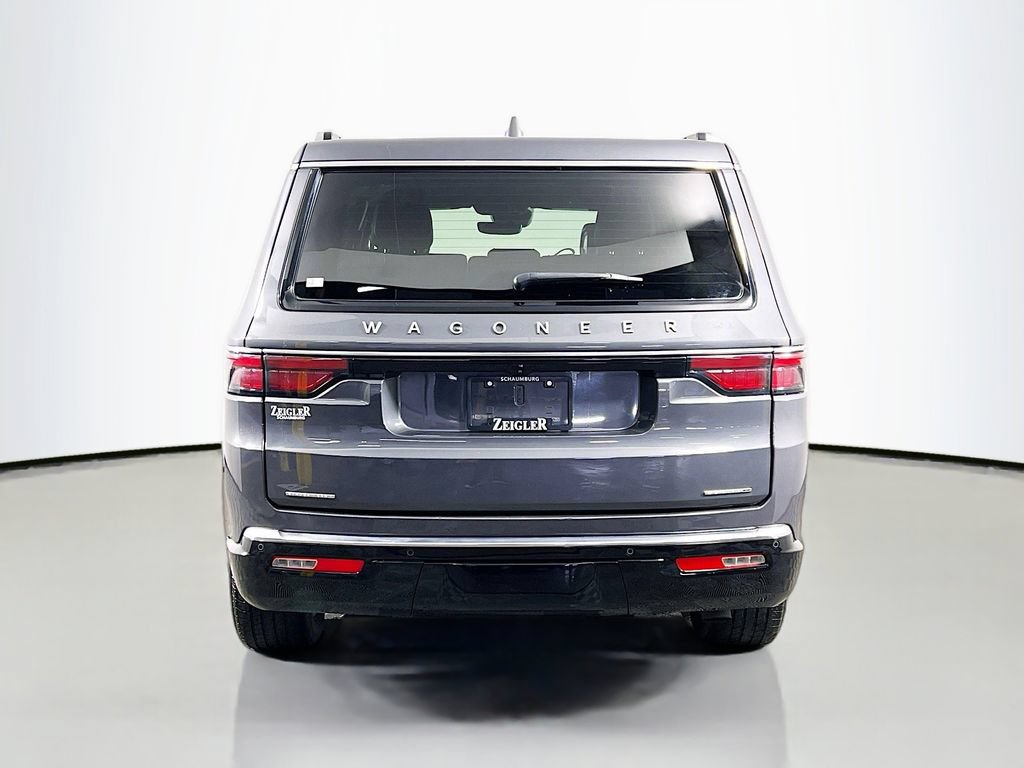 Used 2023 Jeep Wagoneer Series II AWD/4WD image 6