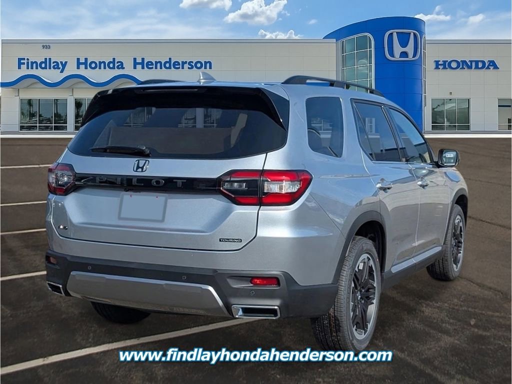 New 2026 Honda Pilot Touring image 5