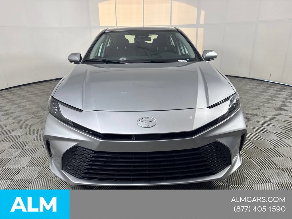 Used 2025 Toyota Camry LE FWD video 2