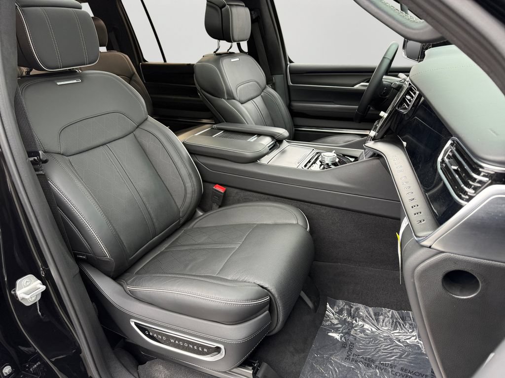Used 2024 Jeep Grand Wagoneer Series II Obsidian w/ Quick Order Packagew 28T AWD/4WD image 10