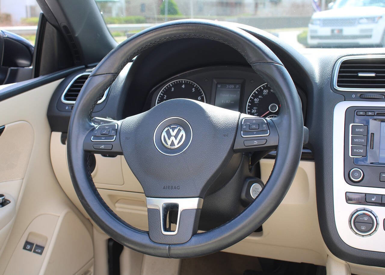 Used 2013 Volkswagen Eos Lux image 20